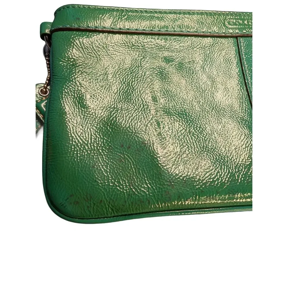 Coach zoe wristlet